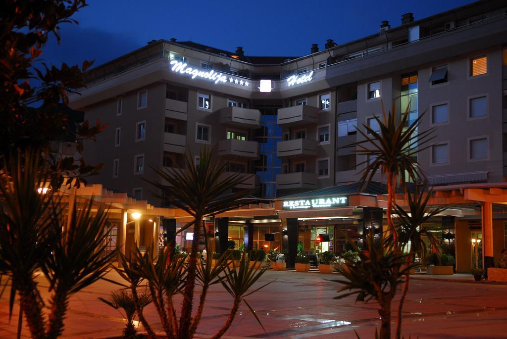 Hotel Magnolia Тиват Екстериор снимка