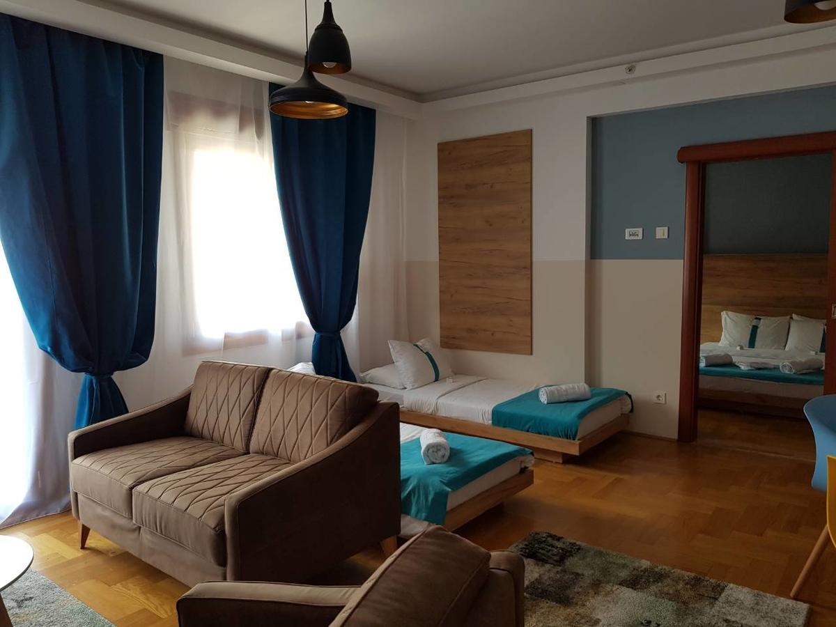 Hotel Magnolia Тиват Екстериор снимка